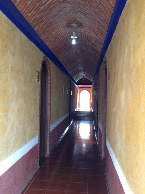 Hotel La Herradura Tecozautla Zewnętrze zdjęcie
